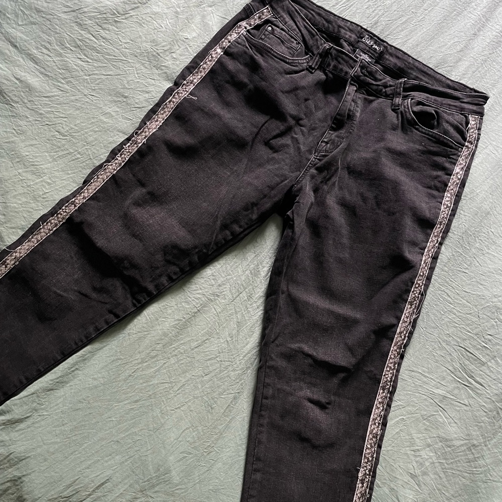 Suko Jeans - Picture 5 of 6
